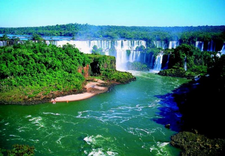 Национальный парк Игуасу (Бразилия)