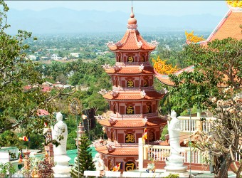 Дворцы Вьетнама