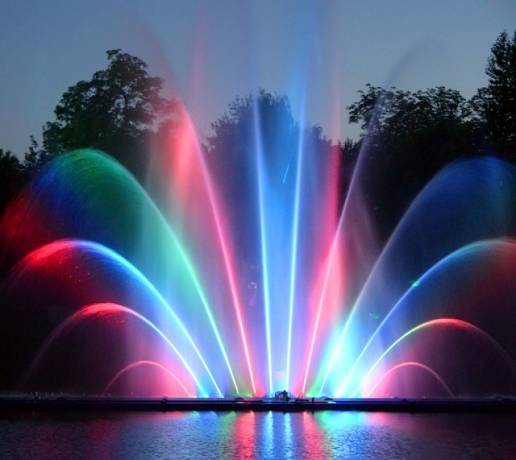 Cветомузыкальный фонтан в Виннице