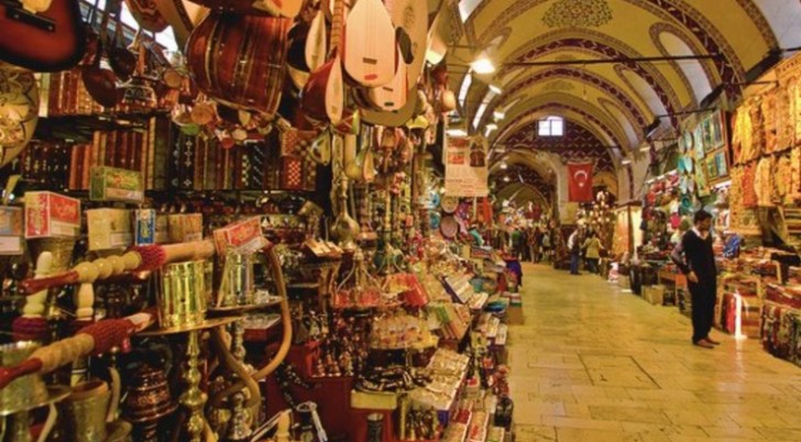 Гранд базар в Стамбуле (Турция)