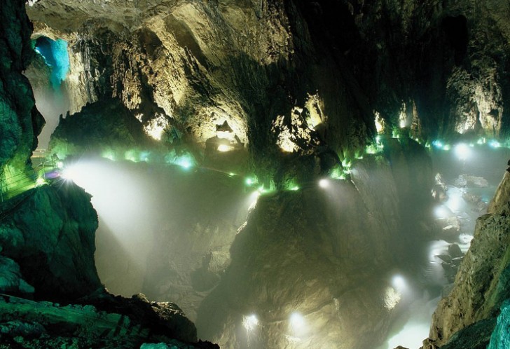 Шкоцянские пещеры (Словения)
