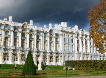 Екатерининский дворец (Царское село)